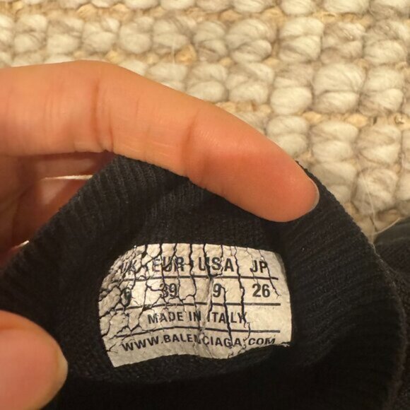 Balenciaga Speed Trainers (EU 39, US 9.5)  Lightly worn, excellent condition. - Picture 9 of 14